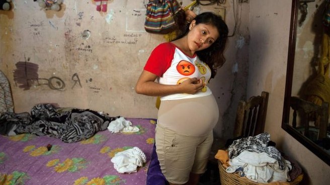 The Pregnant Woman Felt A Movement In Her Stomach. When The Doctors Saw ...